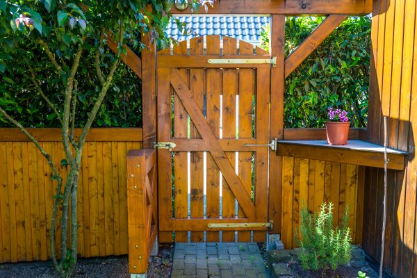 Wood Gate Repair in Statesville
